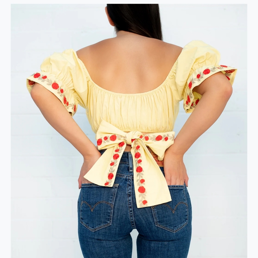 COPY - Lucero crop top - Picture 2 of 3